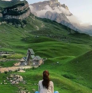 Meet your Posher, Ayesha